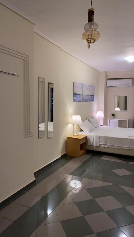 Dina Apartment Атина Екстериор снимка